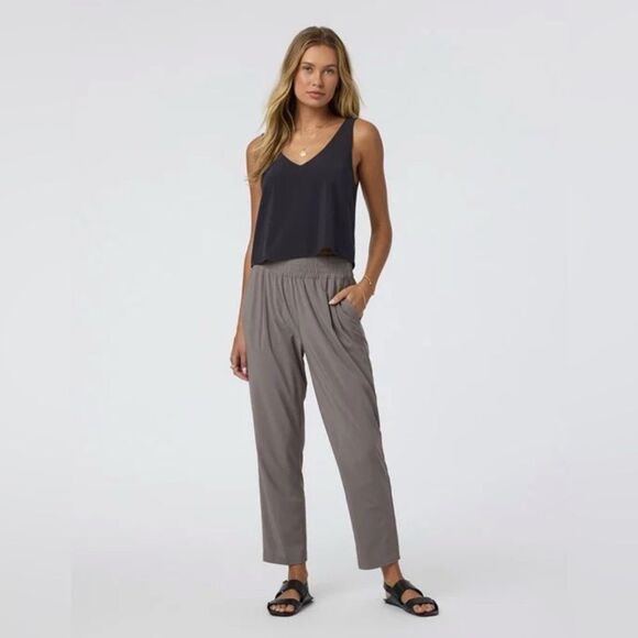 Vuori Villa Cropped Tank Size XL - Picture 1 of 7